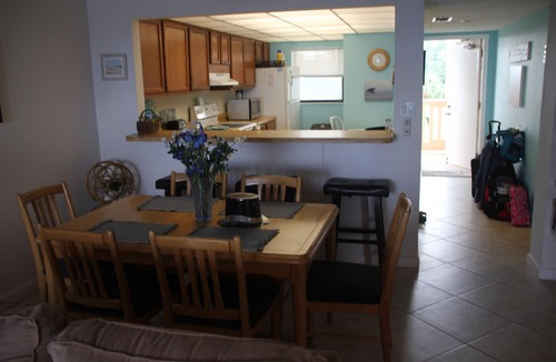 Hutchinson Island South Condo | Ocean Front Condo on Hutchinson Island with Fantastic Beach Views and Access