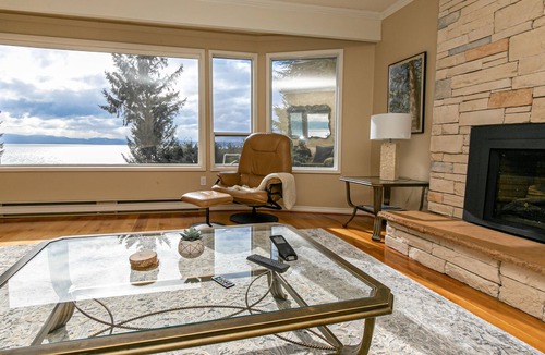 Juan de Fuca Electoral Area House | Ocean Front Home w/Breathtaking Views & Hot Tub