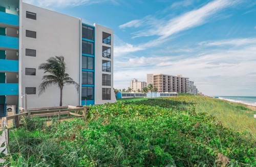 Hutchinson Island South Resort | Ocean Front Two Bedroom Condo, Jensen Beach, FL 2194980