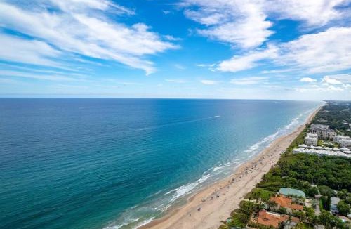 Briny Breezes House | Ocean Ridge Retreat B