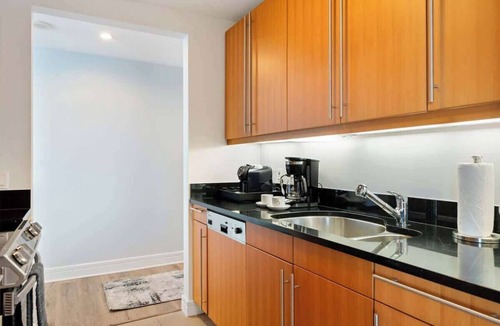 Brickell Condo | Ocean View 2BR Condo w/Pool and Resort Access