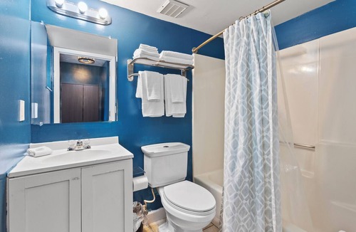 Fort Pierce Hotel | Ocean View Hotel Room with Balcony- 2 Full Beds #22