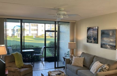 Fort Pierce Condo | Ocean Village Private Beach Front resort like amenities. Golf, pickleball