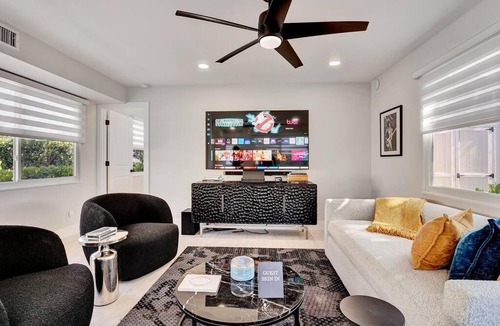Poinsettia Heights Apartment | Oceana @ Casa Del Sol