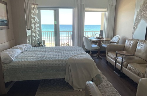 Hampton Condo | Oceanfront Condo-Great Views!