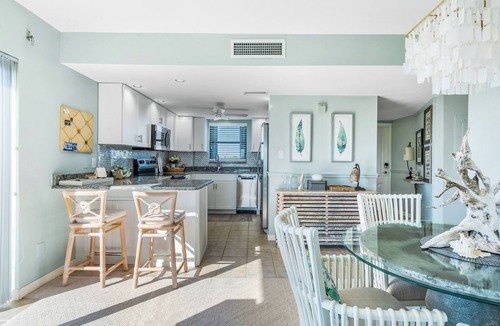 Central Beach Condo | Oceanfront Corner Condo with Sunrise and Sunset Views in Vero Beach, Florida
