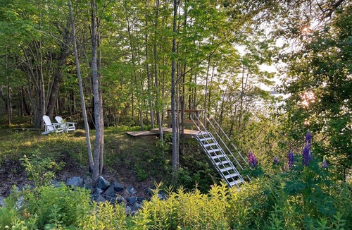 Surry Cottage | Oceanfront Cottage, Cozy & Airy. In-floor Heat. Serene. Private. Artsy.