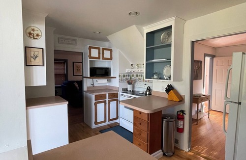Salsbury Cove House | Oceanfront home 5 minutes to Acadia, 10 mins. to downtown Bar Harbor.