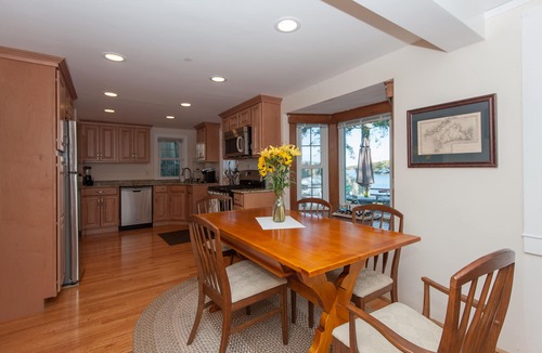 Buzzards Bay House | Oceanfront Newly Renov Beach House. Sunroom, Central A/C, etc. On Buzzards Bay!