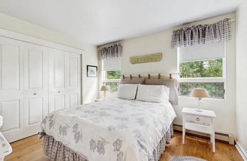 Lincolnville House | Oceanfront snowbird-friendly home on the beach with washer/dryer & fireplace