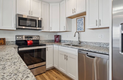 Hampton Condo | Oceanfront Sunrise Retreat - A Two-Bedroom Beach Condo at Hampton Beach
