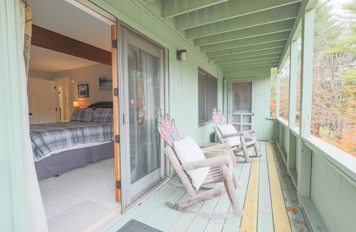 Bartlett Condo | Official Seasons RMC Condo 11D - 2 Bedroom - sleeps 6 - Dog Fees