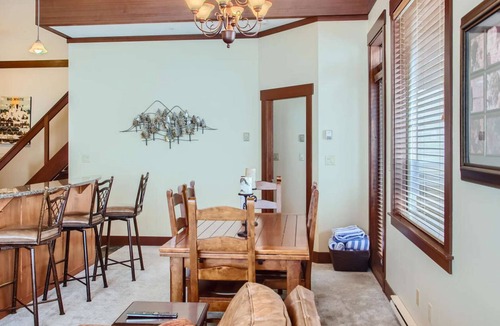Big White Ski Resort Condo | Okanagan - Stonegate Resort Unit A401
