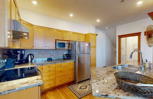 Big White Ski Resort House | Okanagan - Tree Tops 12 - Townhouse