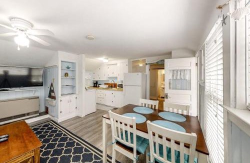 Old Orchard Beach House | Old Orchard Cottage