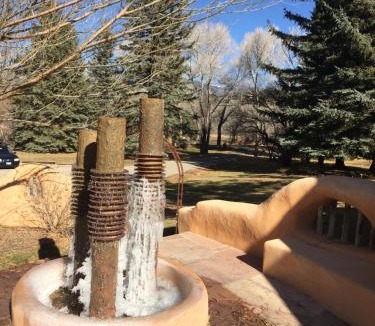 Taos Bed & Breakfast | Old Taos Guesthouse B&B