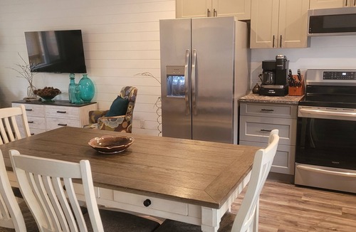 Okanagan-Similkameen Cottage | Otter House Close to the Beach