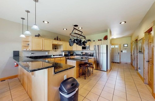 South Fork House | Outdoor lover's retreat with fireplace, scenic deck, grill, & W/D - near skiing