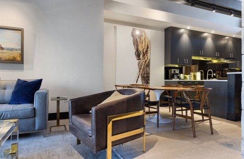 Jackson Condo | Outpost: Pearl at Jackson - Close to Town Square