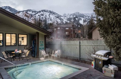 Teton Village Condo | Outpost: Teewinot C4