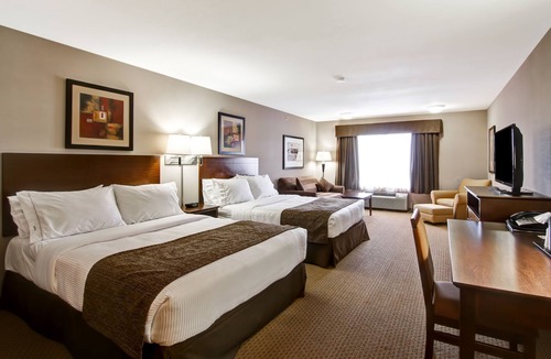 Oyen Hotel | Oyen Canalta