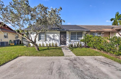 BallenIsles Apartment | Palm Beach Gardens Duplex - 5 Mi to Beach!