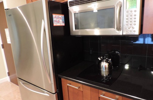 Singer Island Condo | Palm Beach Marriott Resort Spa 2 bd/2ba On Beach Great Ocean View Now Available