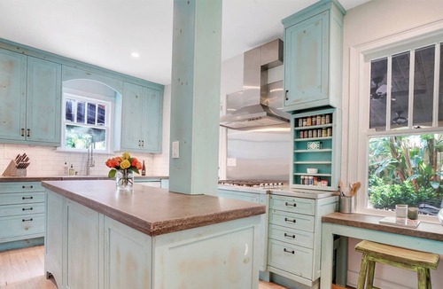 Old Northwood Villa | Palm Beach Mediterranean Pool Villa - Restored - Elegant - Historical