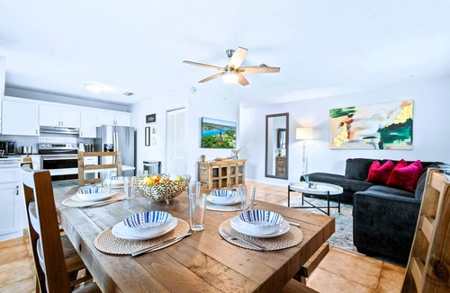 BallenIsles House | PALM PARADISE ☆ PRIVATE HEATED POOL & JACUZZI ☆ NEAR BEACHES & PGA