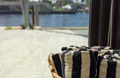 Dolphin Isles House | Palm Pointe 0.3 Miles to beach - Heated pool