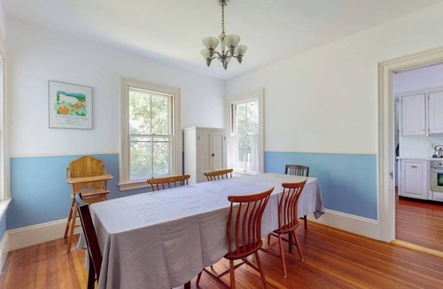 Camden House | Parker House: Historic home - walk downtown, dog-friendly & washer/dryer