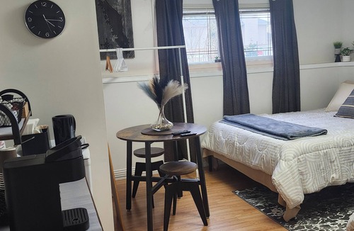 Strathmore Apartment | Peaceful 1-bedroom studio in charming Strathmore perfect for relaxing