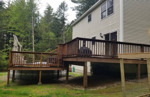 Wolfeboro House | Peaceful and spacious house. Snowmobile, XC Skiing just behind the house.