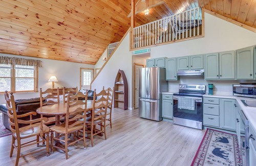 Warrensburg Cabin | Peaceful Family Cabin on Schroon River!