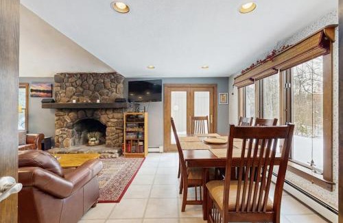 Birch Hill House | Peaceful Home