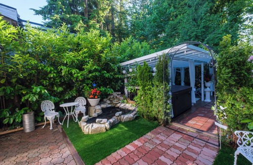 Coquitlam House | Peaceful Home with a European Touch!