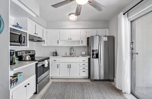 Delray Beach House | Peaceful & Roomy Waterfront Delray Beach House