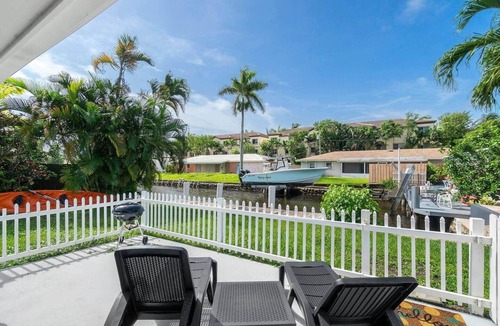 Delray Beach House | Peaceful & Roomy Waterfront Delray Beach House