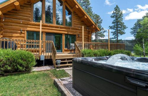 Rapid City House | Peaceful Valley Hideaway