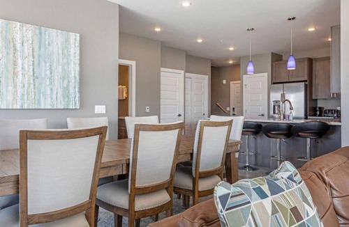 Dillon Condo | Penthouse Retreat Stunning Views Near Resorts!