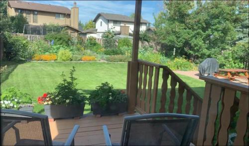 Southwest Calgary Villa | Perfect Family Home for Calgary Stampede 2026 Spacious and Relaxing Base!