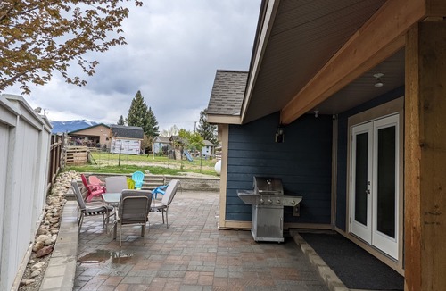 Invermere House | Perkin Lodge