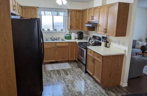 West Edmonton House | Pet-Friendly 2 Bedroom Home Fully Fenced Yard & Laundry Near West Edmonton Mall