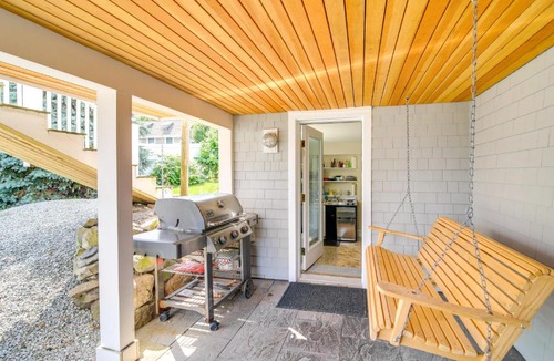Minot Apartment | Pet-Friendly Garden Studio ~ 25 Mi to Boston!
