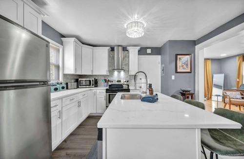Lakewood House | Pet-Friendly Home - Sleeps 6 - Walkable Lakewood