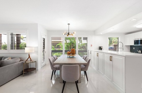 Hunt Club Apartment | PGA National Private Entrance Condo - Golf Course Views -Renovated 2023