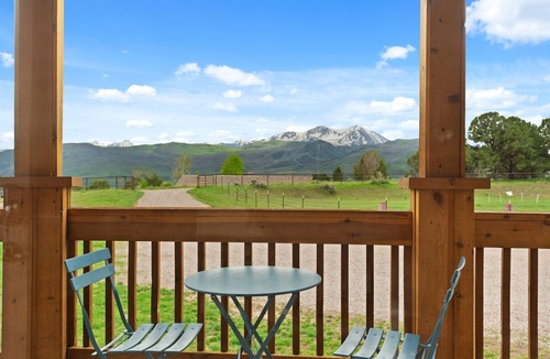 Carbondale House | Piñon Hollow | Retreat w/Hot Tub & Mtn Views