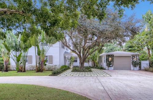 Southside Villa | Picture Relaxing in This Idyllic Villa in West Palm Beach, West Palm Beach Villa 1859