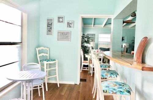 Jensen Beach House | Pineapple Cottage 2 bedroom