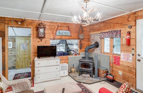 Weare Apartment | Piscataquog River Retreat w/Dock! Fish & Paddle